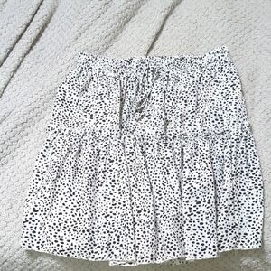SHEIN Black and White Patterned A-Line Skirt